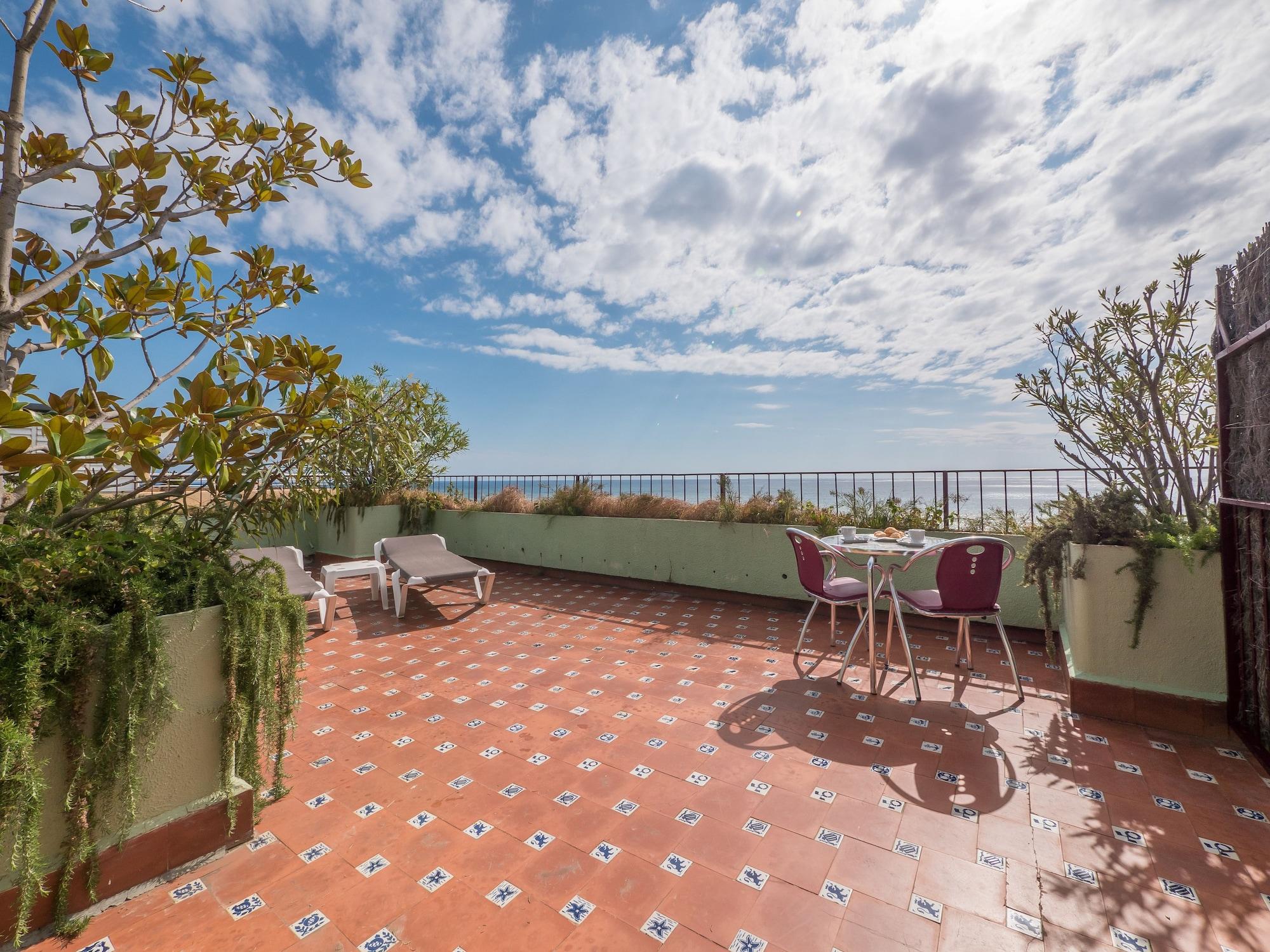 Checkin Garbi Hotel Calella Luaran gambar