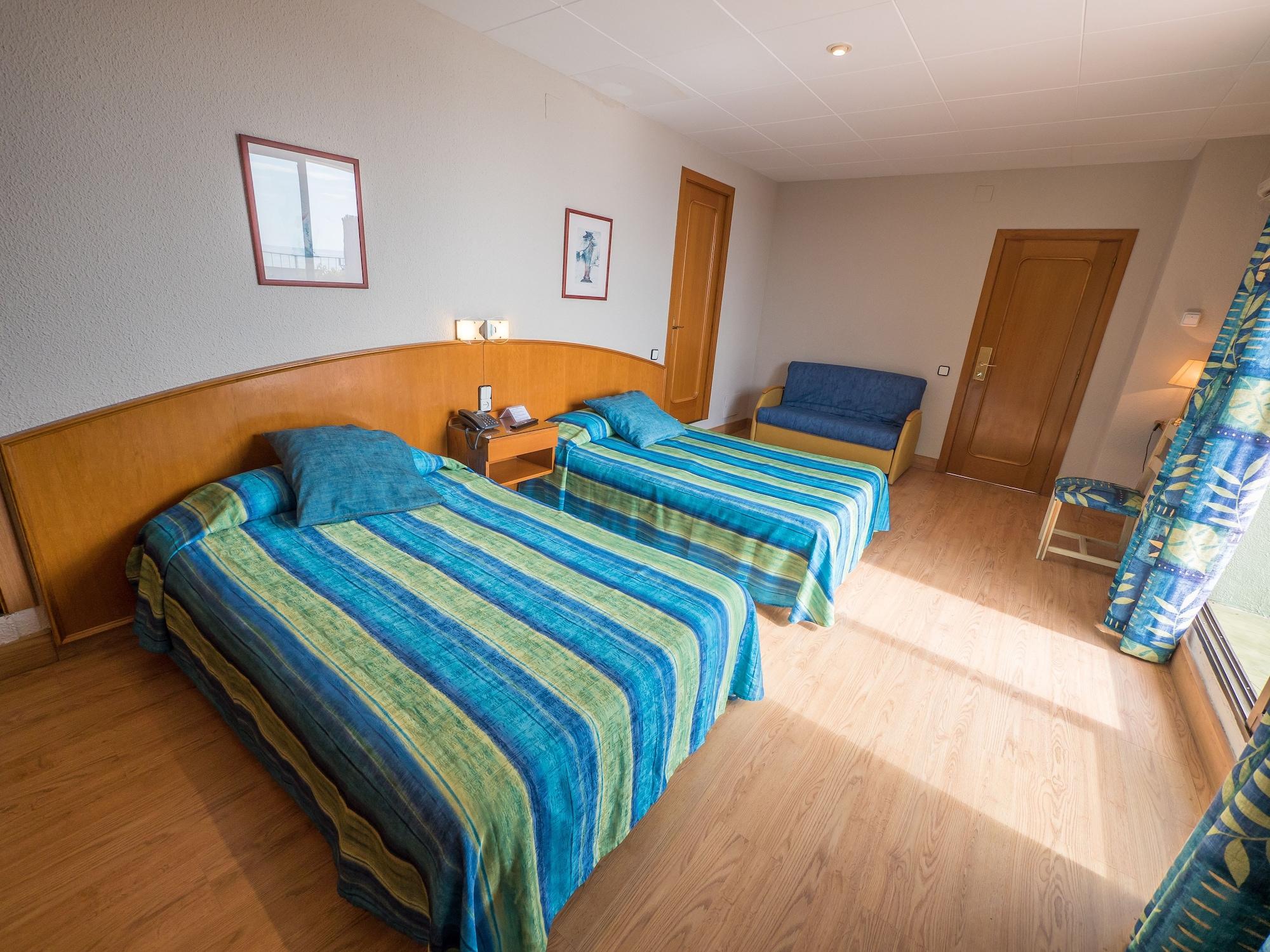 Checkin Garbi Hotel Calella Luaran gambar