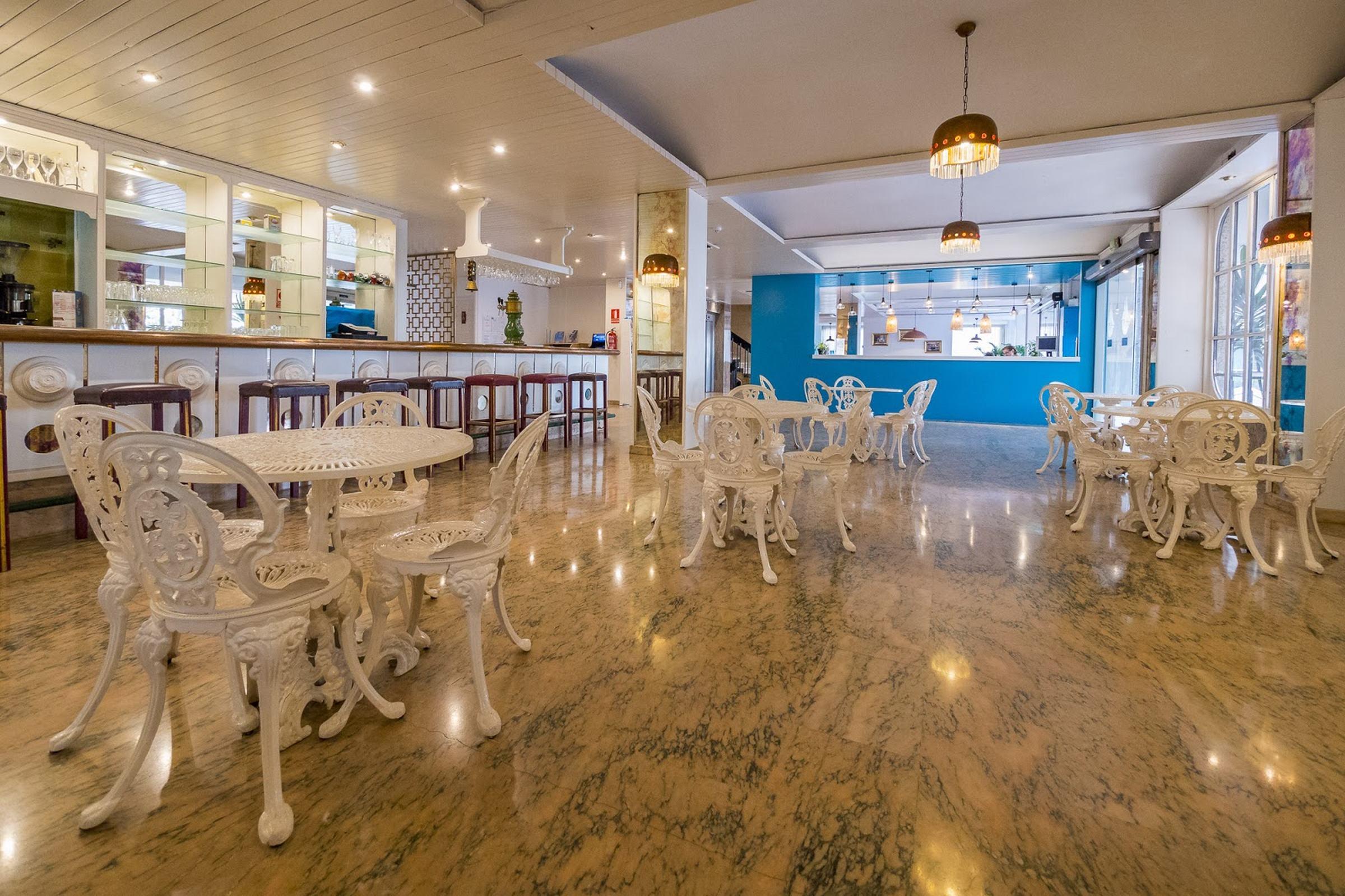 Checkin Garbi Hotel Calella Luaran gambar