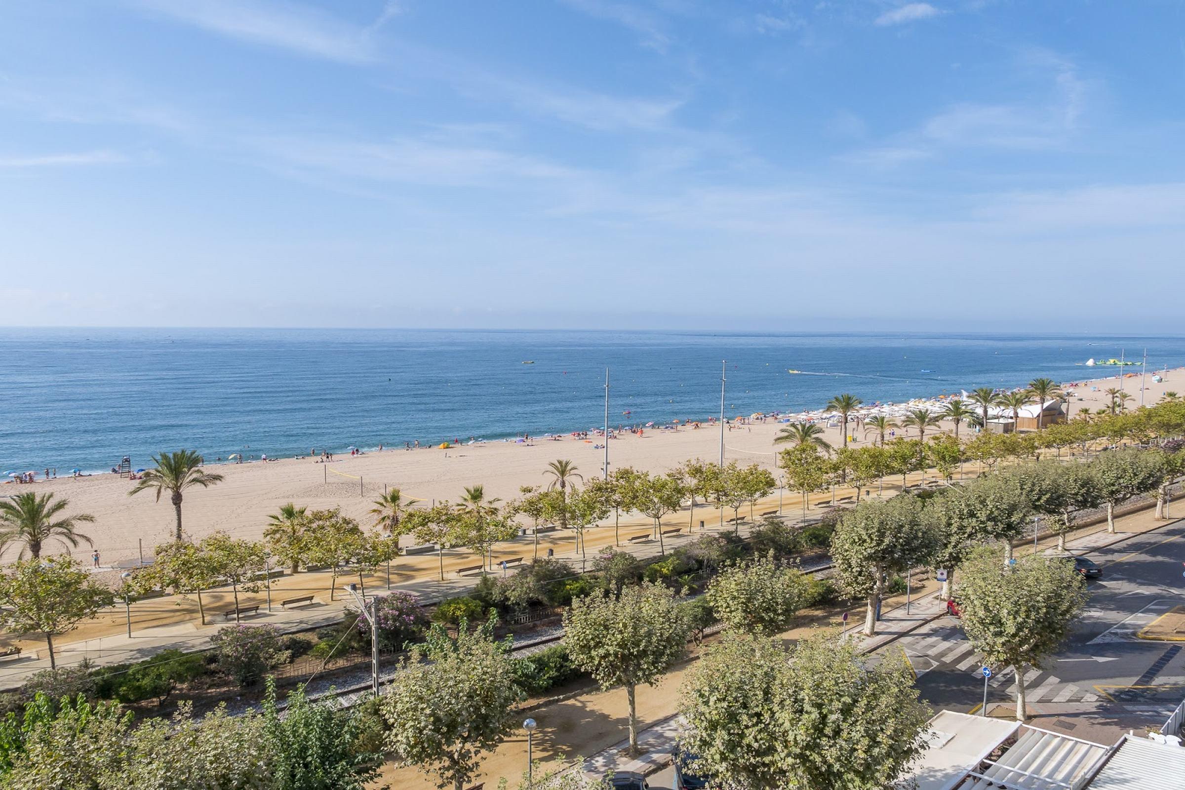 Checkin Garbi Hotel Calella Luaran gambar