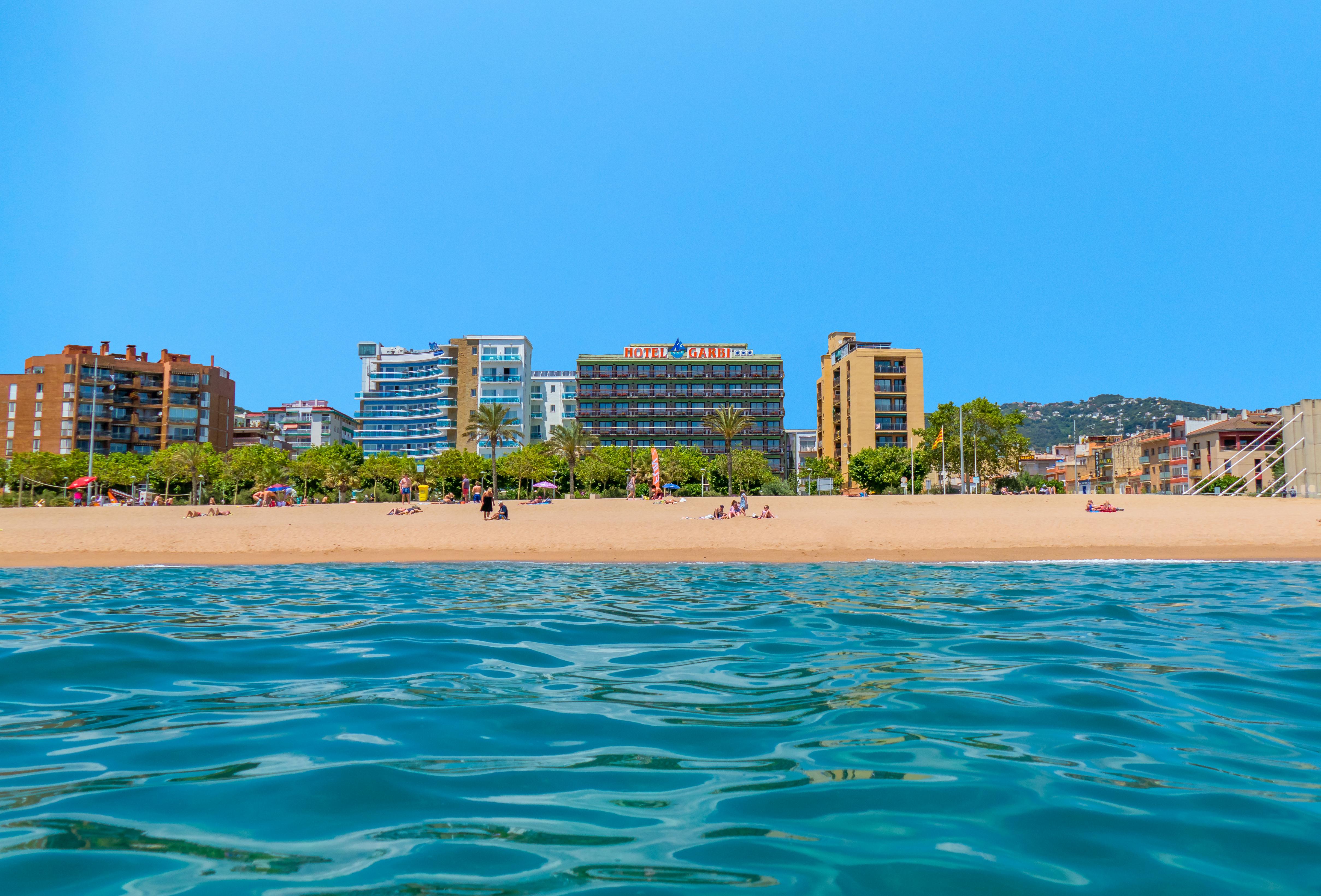 Checkin Garbi Hotel Calella Luaran gambar